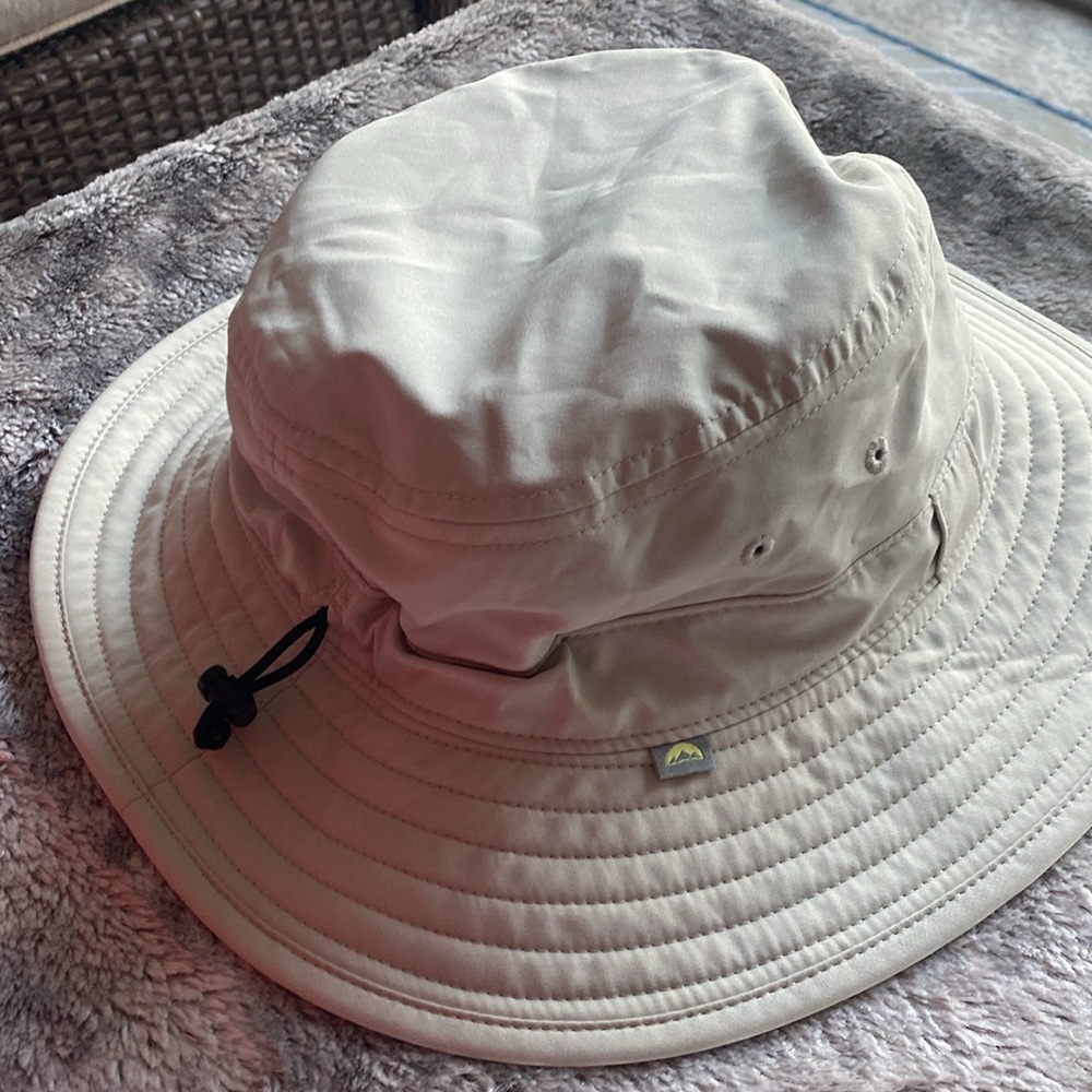 Solar Escape Hat Cream and Gray - Picture 3 of 5